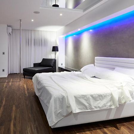 Luv Motel Joinville Extérieur photo